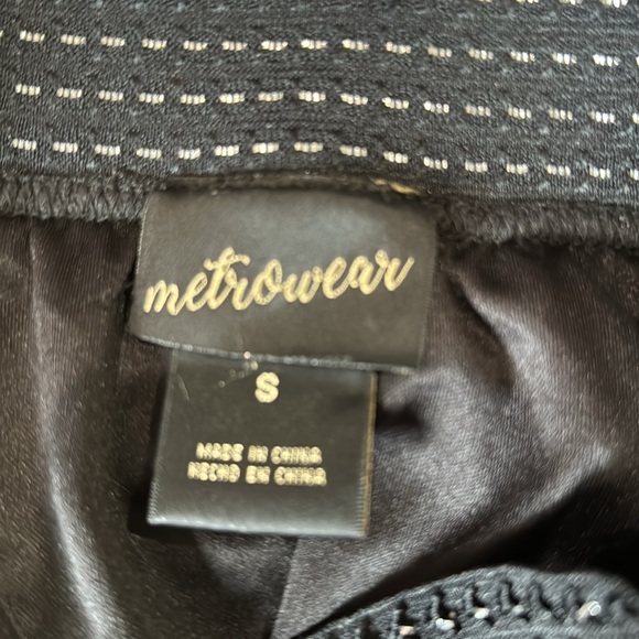 Rhinestone Belt Black Frilly Skirt - Perfect for both Work and Play - Picture 5 of 5